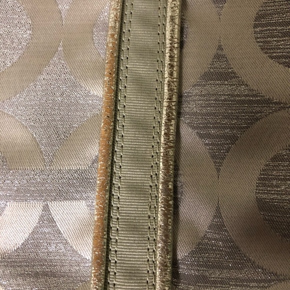 SOLD Coach Bag - Picture 6 of 6